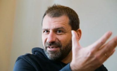 Уроженец Магнитогорска, миллиардер из списка Forbes Игорь Рыбаков подарил родной школе № 56 миллион долларов