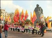 "Молодые социалисты России": антиалкогольная акция "Не лезь в бутылку!" "Молодые социалисты России": антиалкогольная акция "Не лезь в бутылку!"